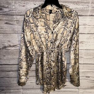 Windsor snakeskin top